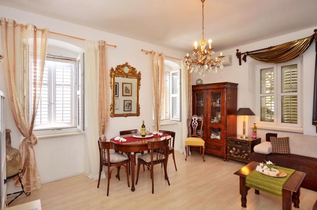 Apartment Pere S Mora Mimice Szoba fotó